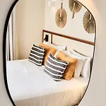 公寓式酒店 Ando Living - Augusta House 4*