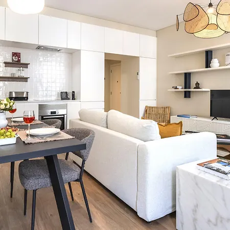 Ando Living - Augusta House