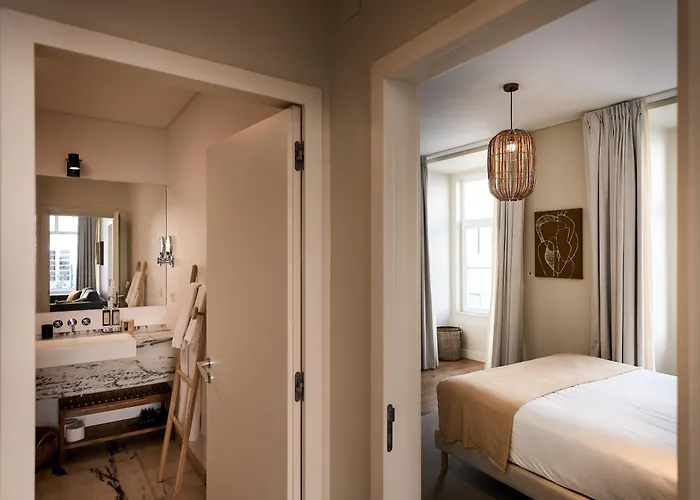 Ando Living - Augusta House 4*