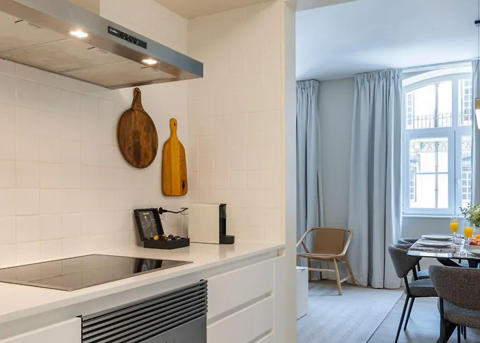 Ando Living - Augusta House 4*