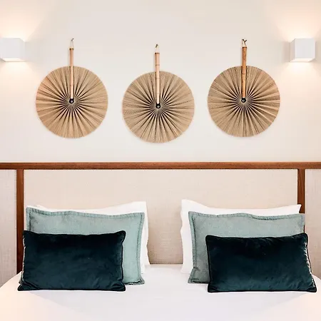 Ando Living - Augusta House 4*