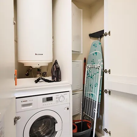 Ando Living - Augusta House Apartament