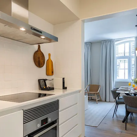 Ando Living - Augusta House 4*
