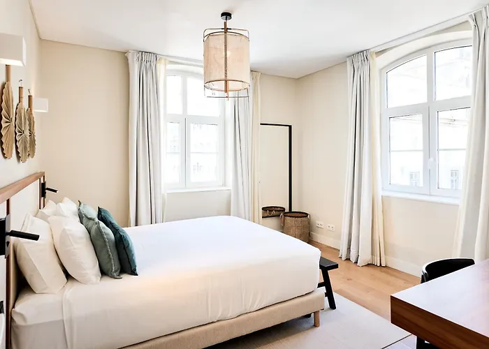 Ando Living - Augusta House