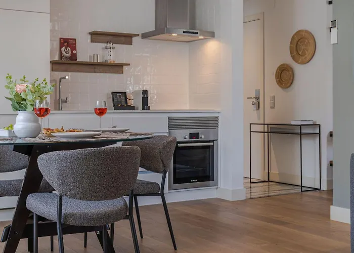 Ando Living - Augusta House 4*