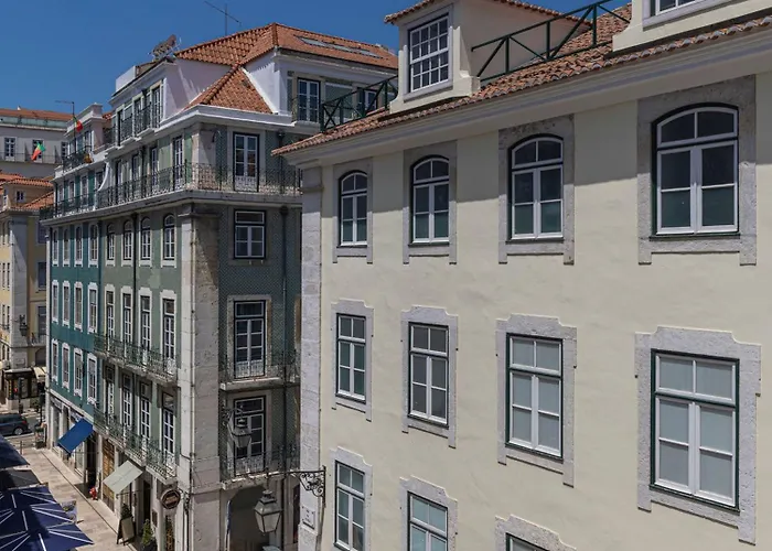 Ando Living - Augusta House Apart-hotel 4*