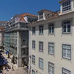 Ando Living - Augusta House Lejlighedshotel 4*